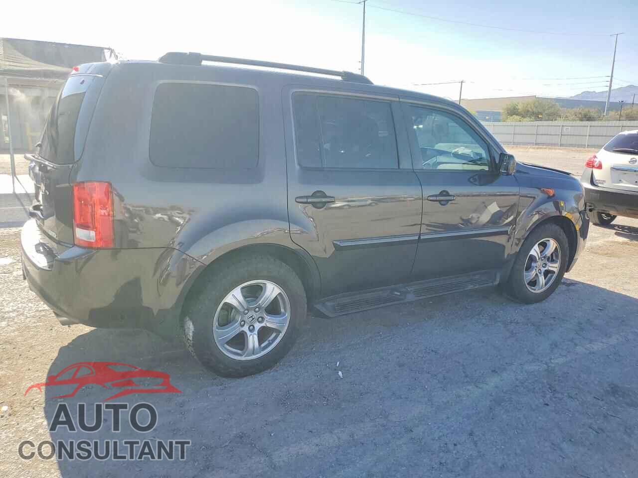 HONDA PILOT 2013 - 5FNYF4H55DB077916