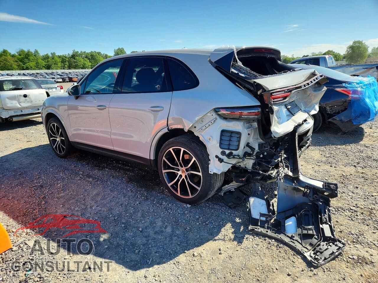 PORSCHE CAYENNE 2022 - WP1AB2AY0NDA31018