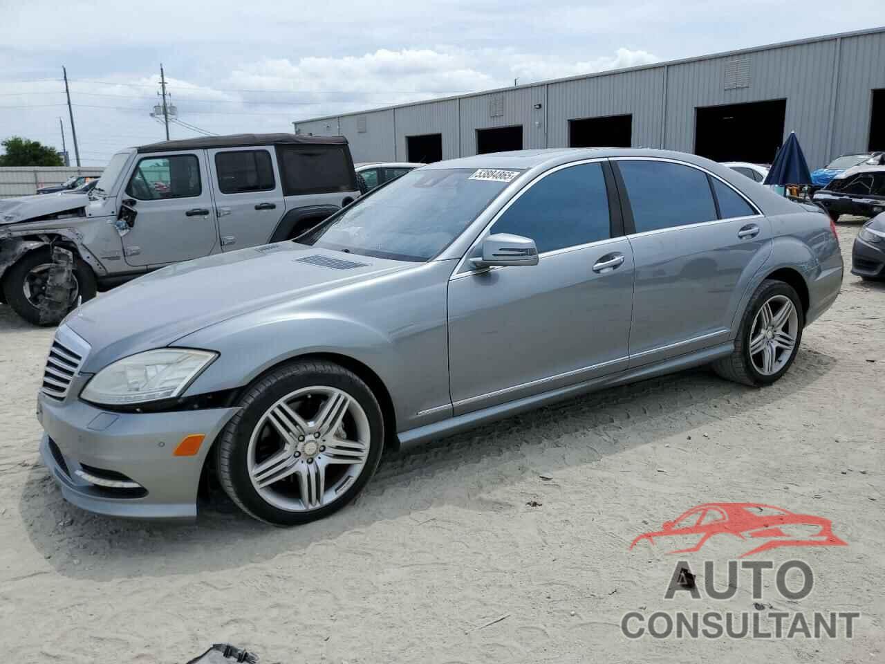 MERCEDES-BENZ S-CLASS 2013 - WDDNG7DB8DA517526