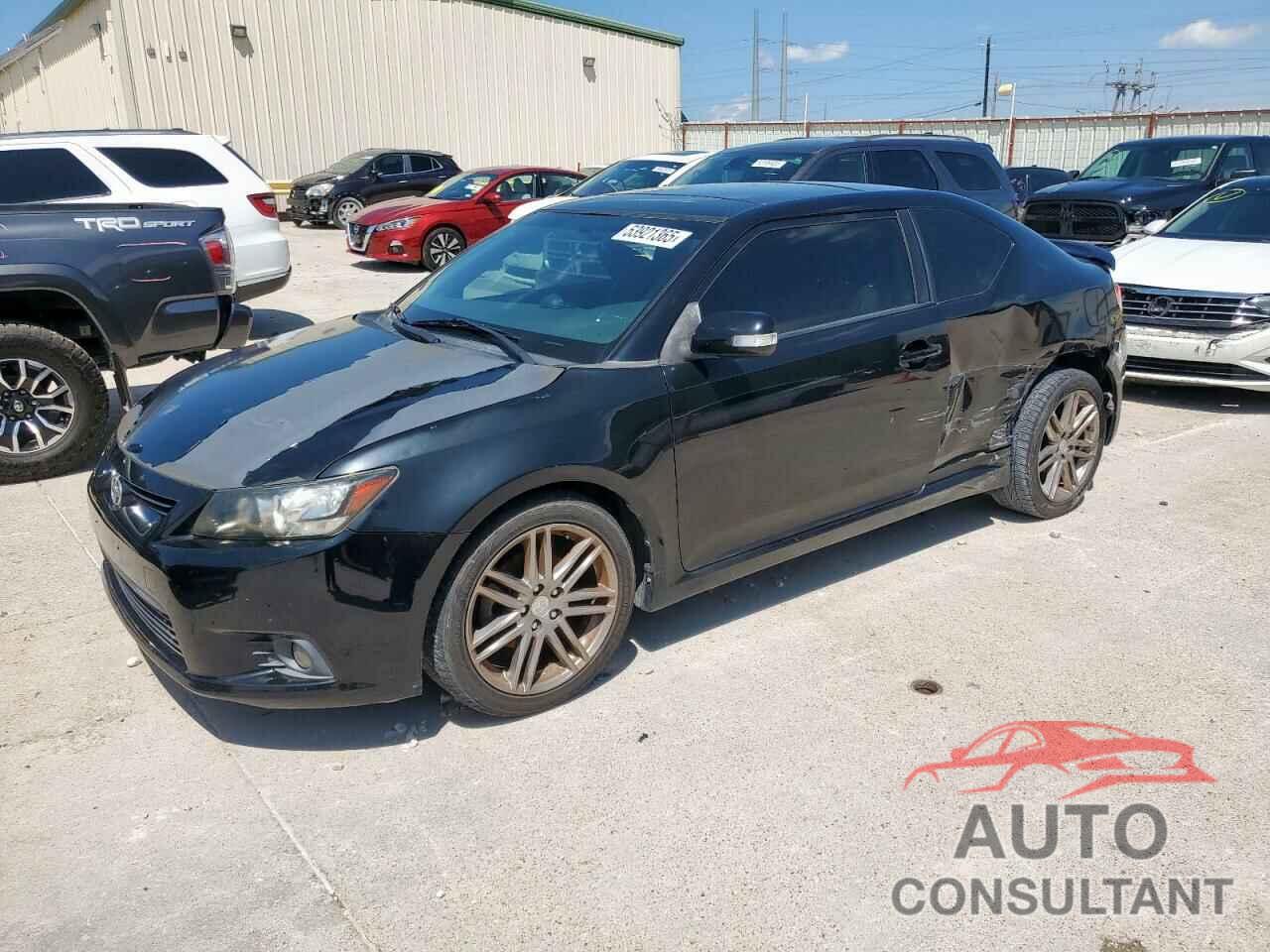 TOYOTA SCION 2012 - JTKJF5C74C3043115