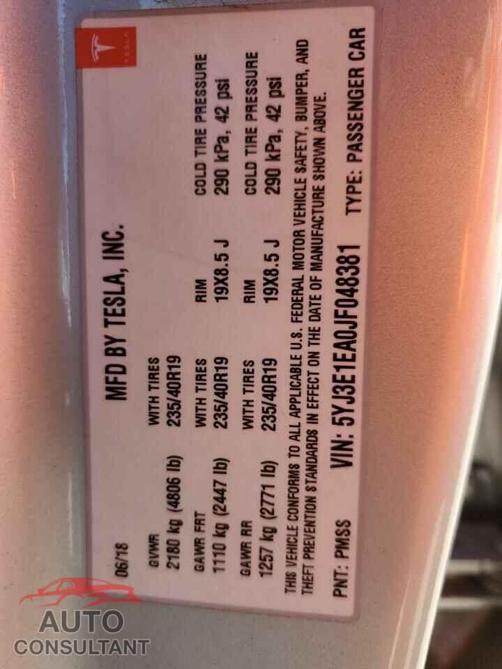 TESLA MODEL 3 2018 - 5YJ3E1EA0JF048381