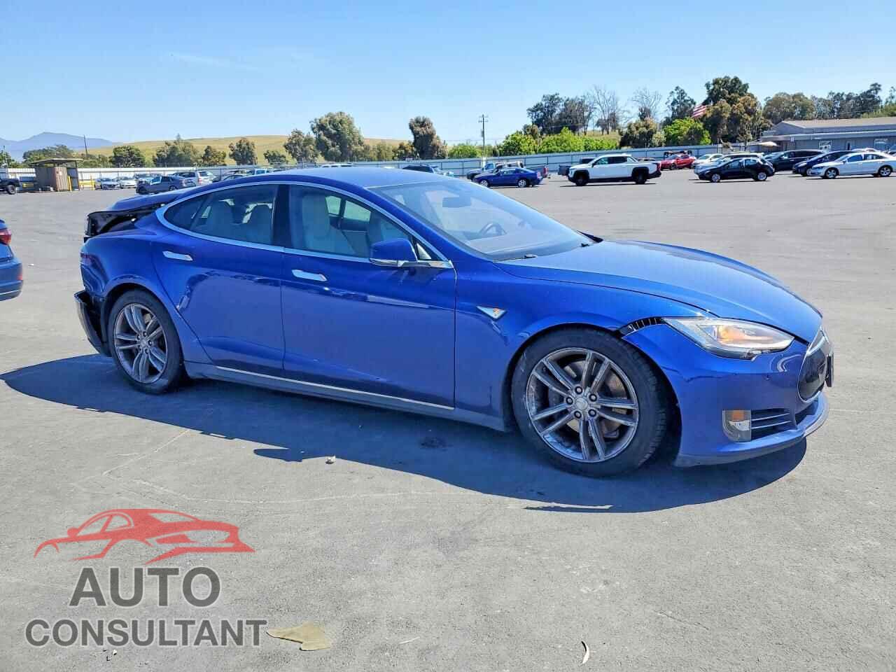 TESLA MODEL S 2015 - 5YJSA1E20FF116413