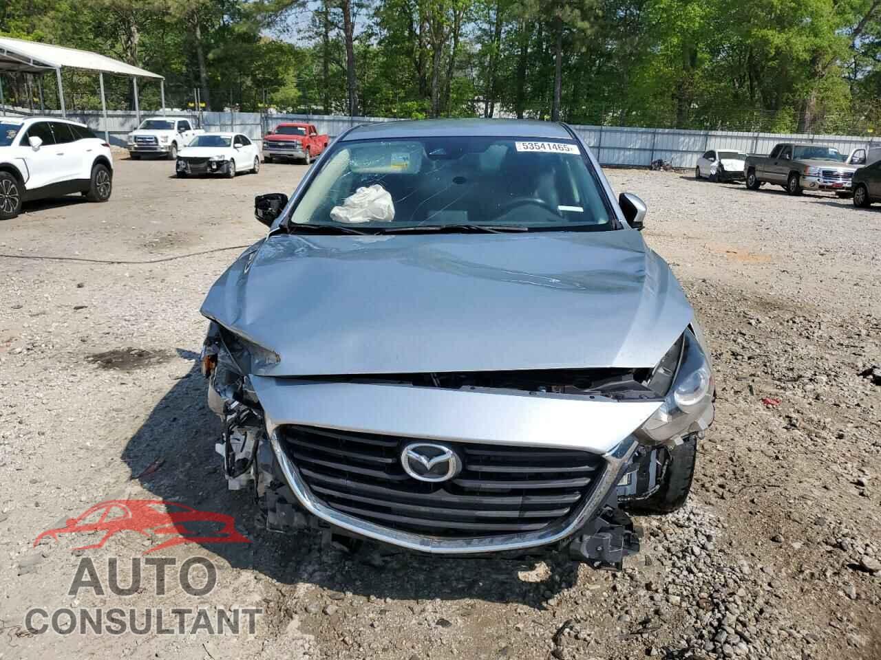 MAZDA 3 2018 - 3MZBN1V36JM242547