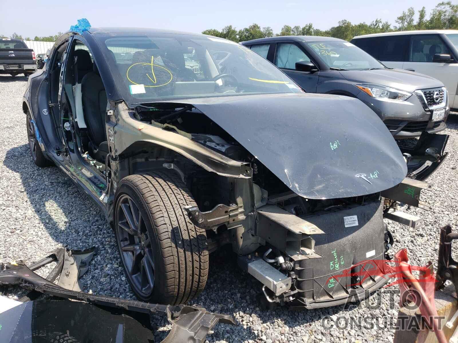 TESLA MODEL 3 2018 - 5YJ3E1EB4JF182061