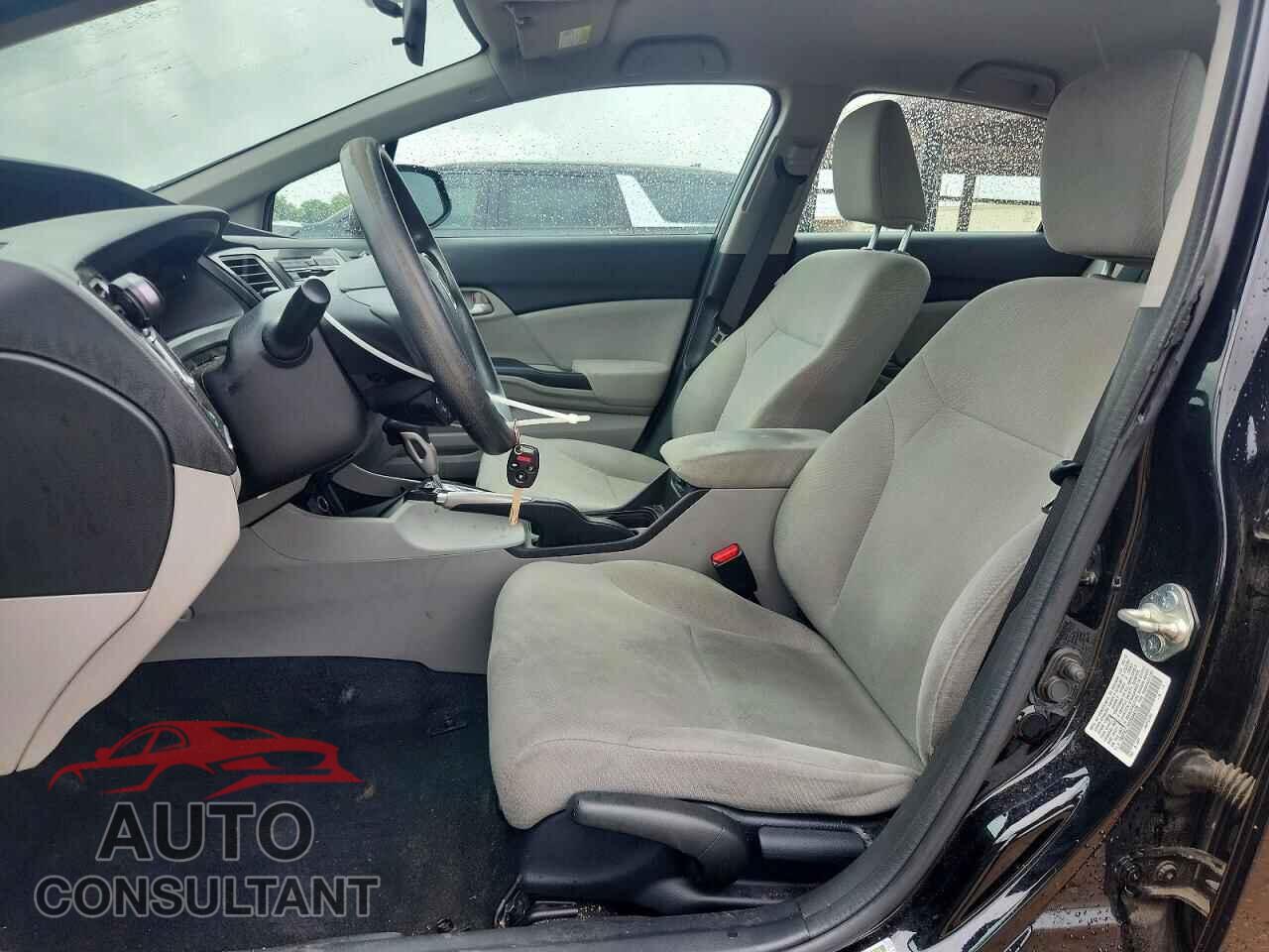 HONDA CIVIC 2013 - 19XFB2F52DE044128