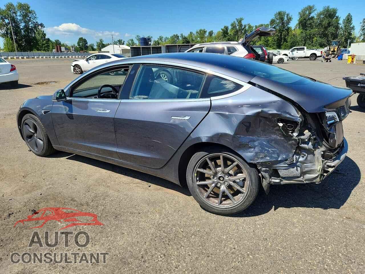 TESLA MODEL 3 2018 - 5YJ3E1EB4JF089766