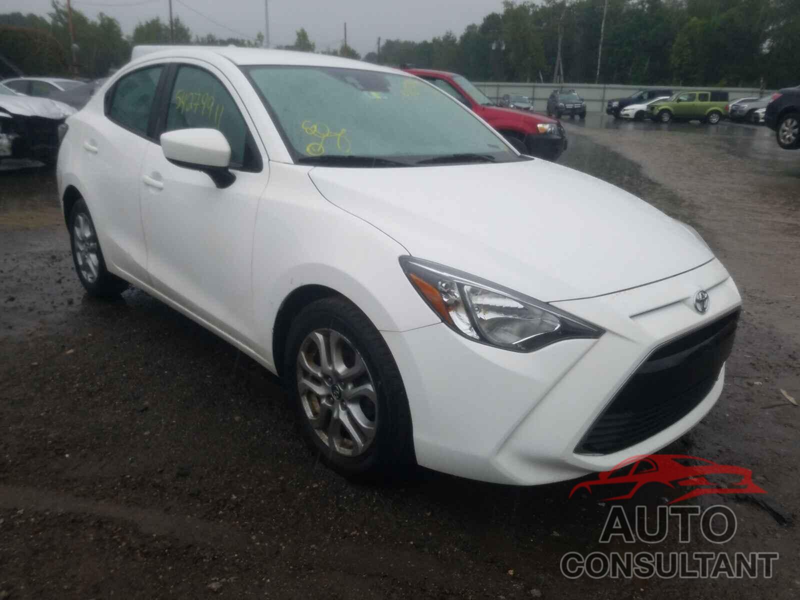 TOYOTA YARIS 2018 - 3MYDLBYV6JY330139