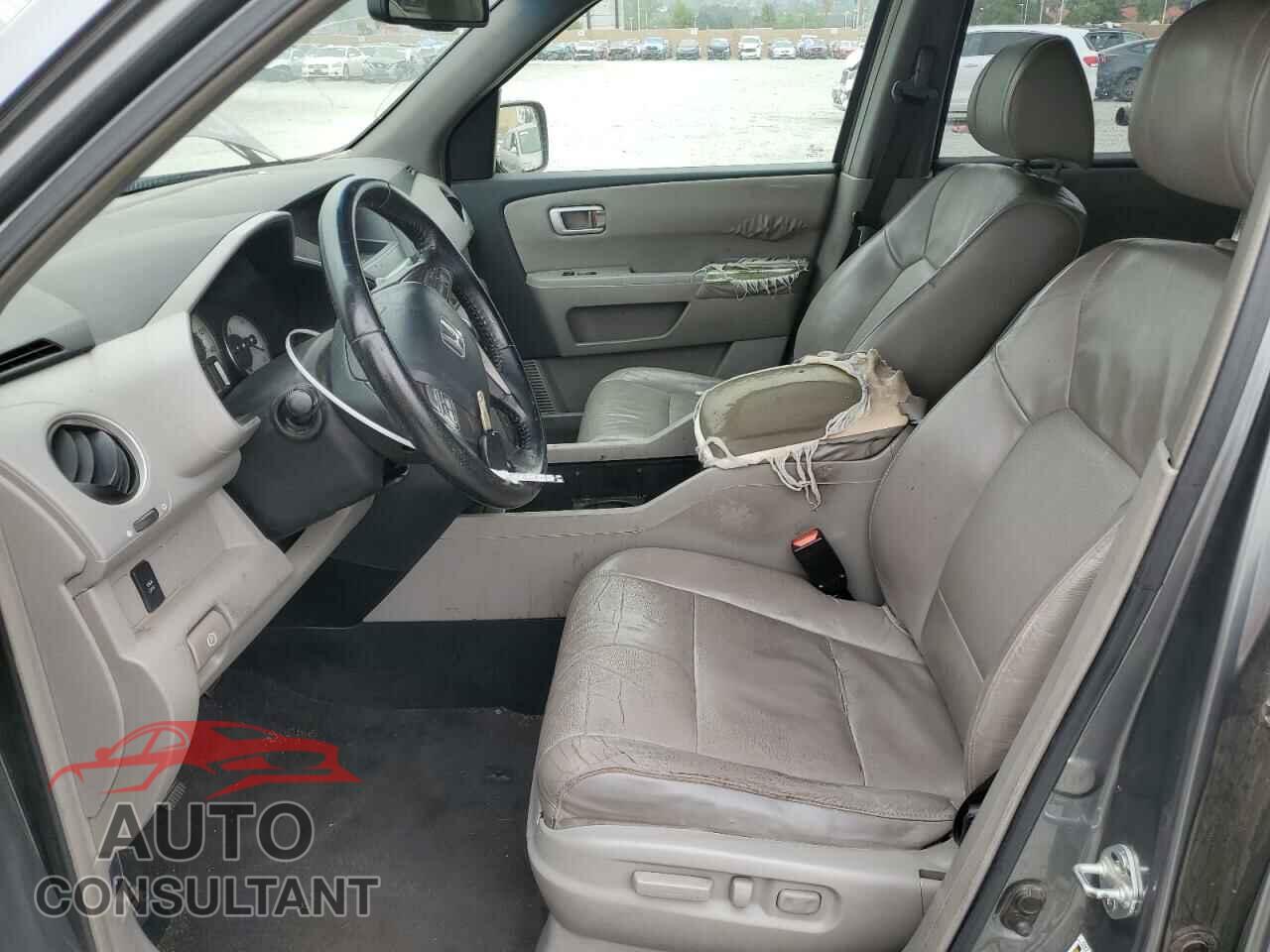 HONDA PILOT 2009 - 5FNYF38599B016859