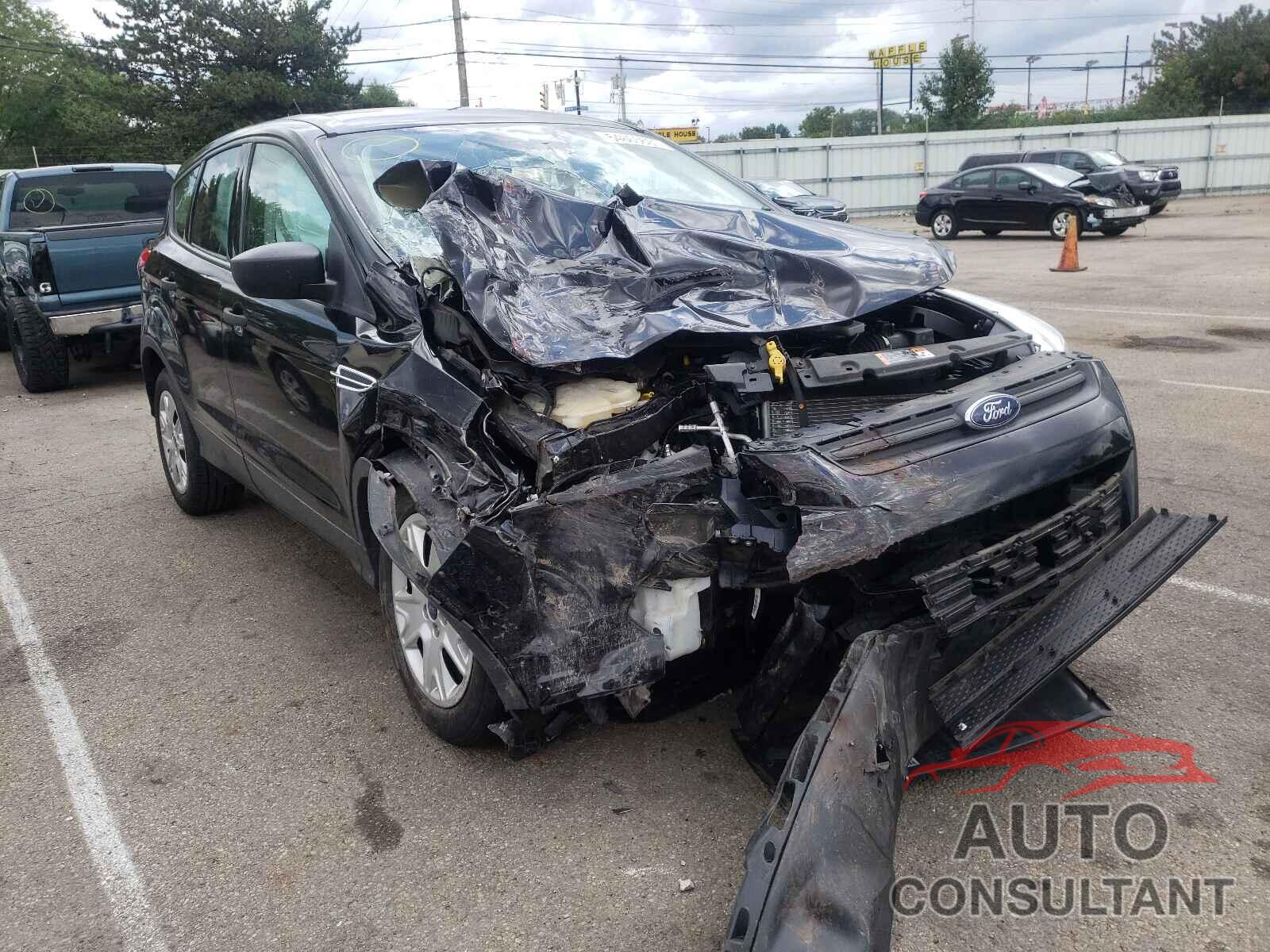 FORD ESCAPE 2016 - 1FMCU0F78GUB94037