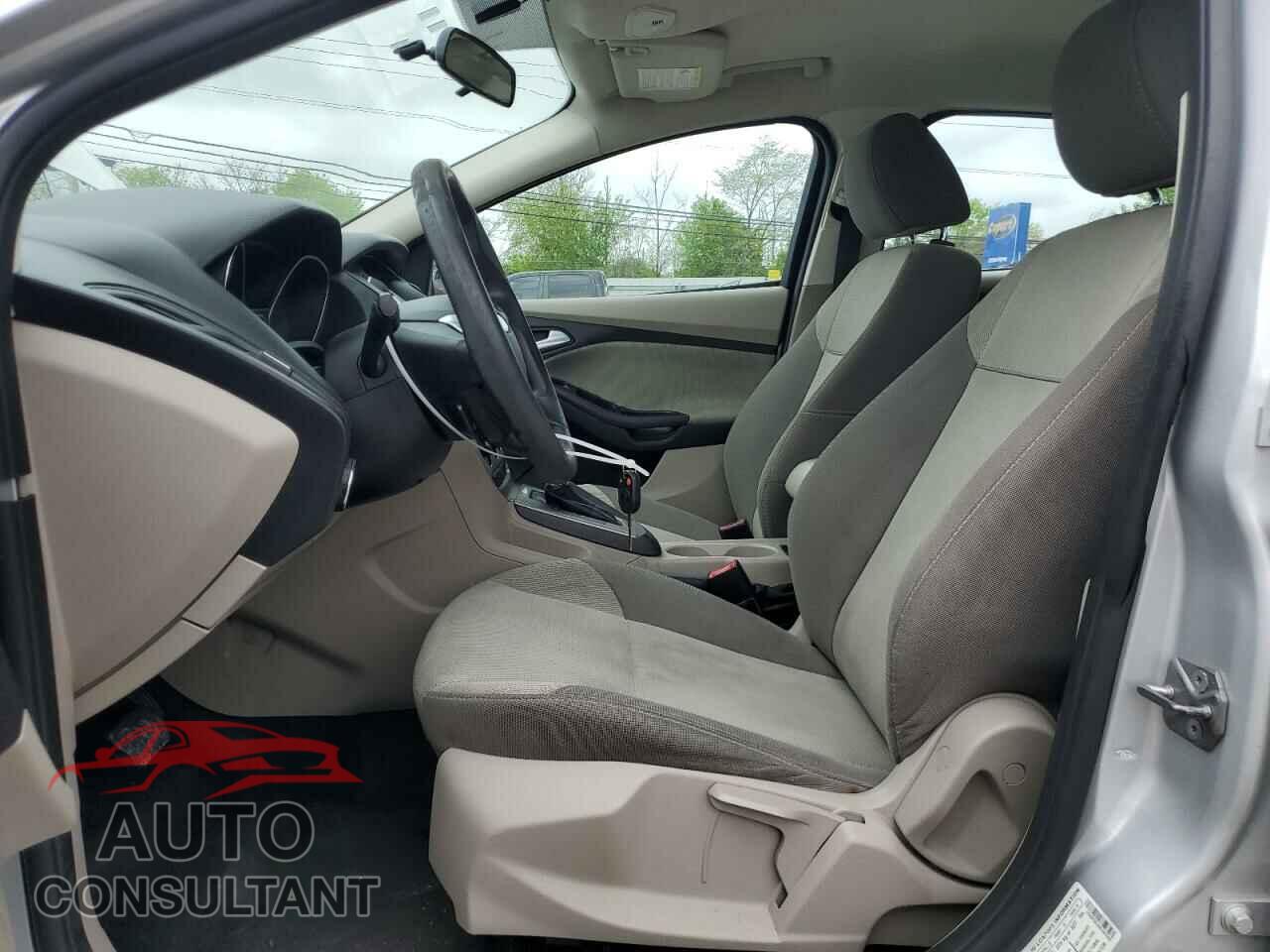 FORD FOCUS 2014 - 1FADP3K25EL307589