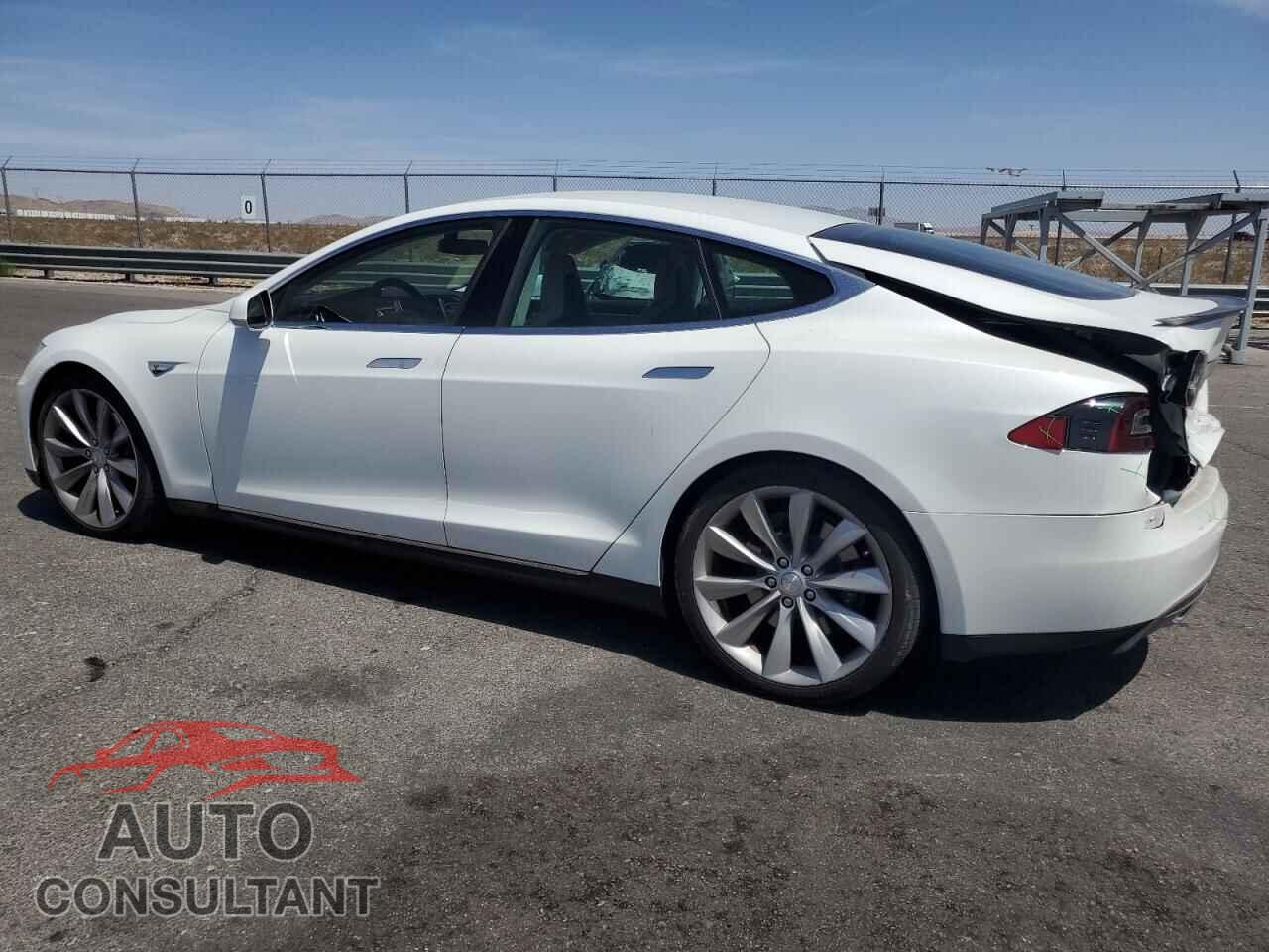 TESLA MODEL S 2013 - 5YJSA1DP0DFP14043