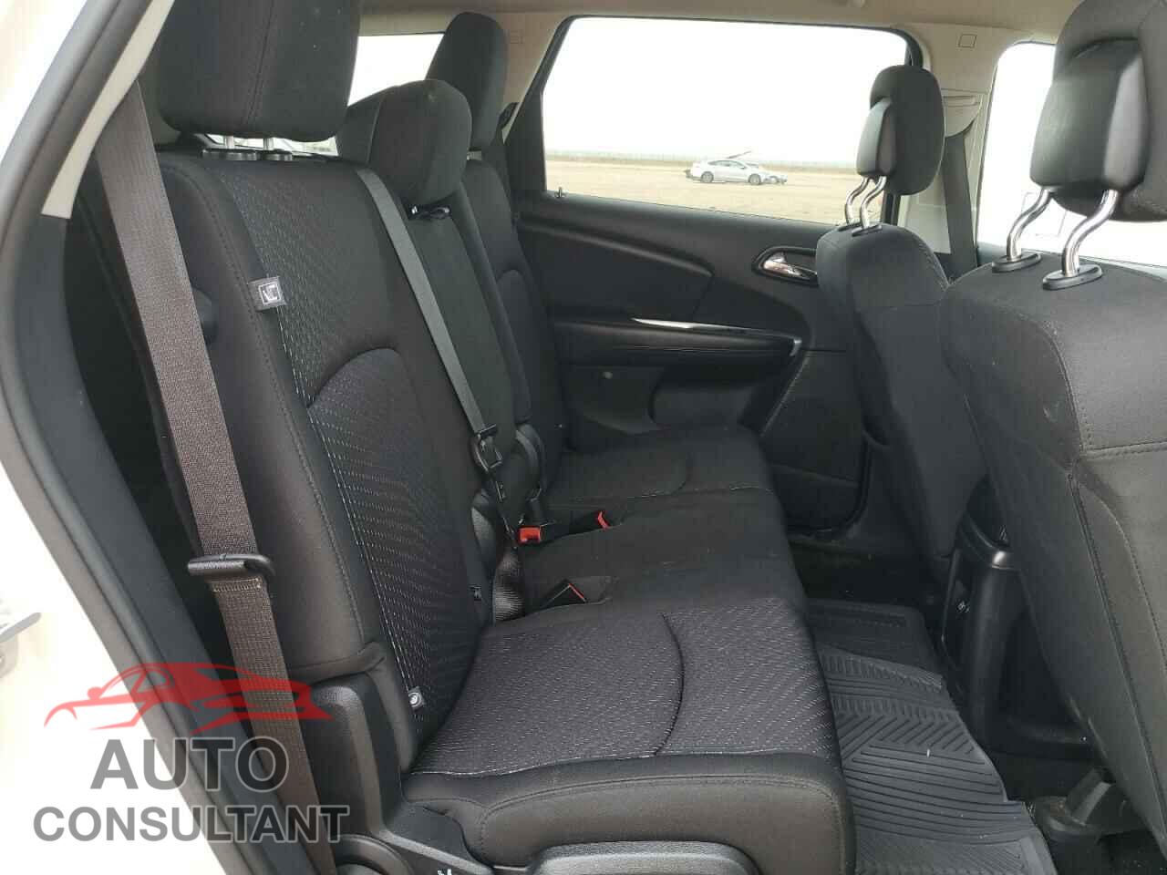 DODGE JOURNEY 2017 - 3C4PDCAB2HT675948