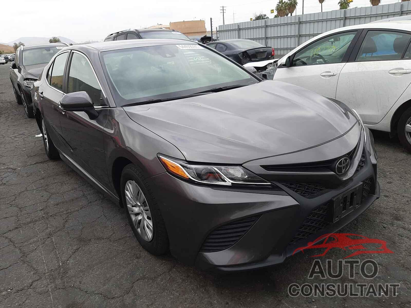 TOYOTA CAMRY 2020 - 4T1G11AK2LU332905