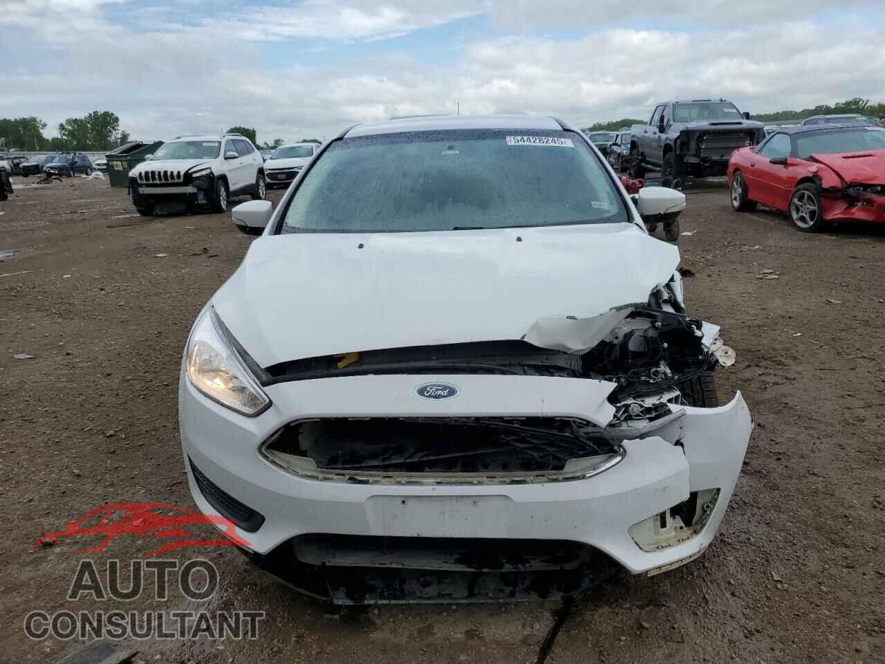 FORD FOCUS 2016 - 1FADP3F21GL404723
