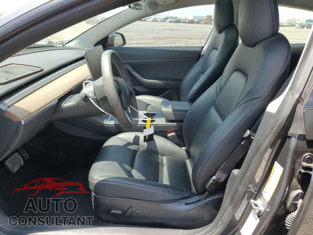 TESLA MODEL 3 2021 - 5YJ3E1EA1MF856615