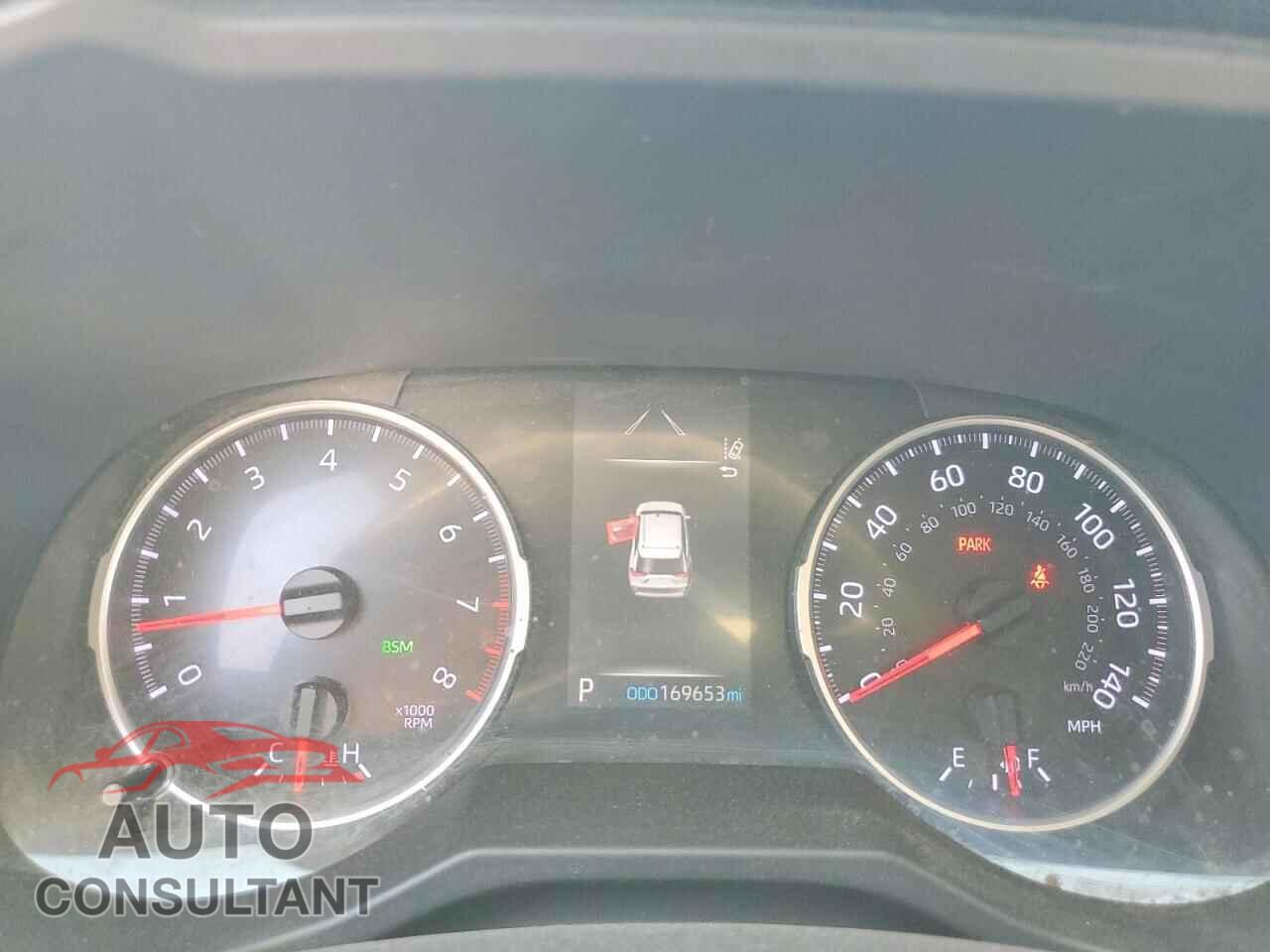 TOYOTA RAV4 2019 - 2T3W1RFVXKW005977