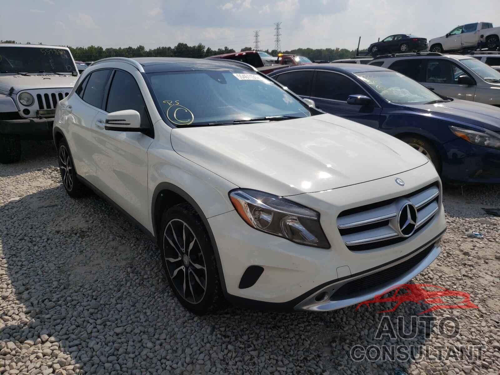 MERCEDES-BENZ GLA-CLASS 2016 - WDCTG4GB9GJ205564