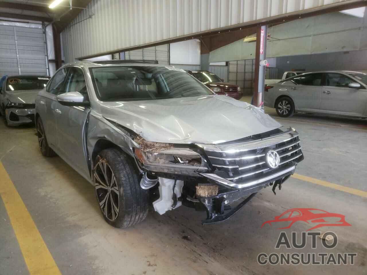 VOLKSWAGEN PASSAT 2021 - 1VWSA7A31MC002591