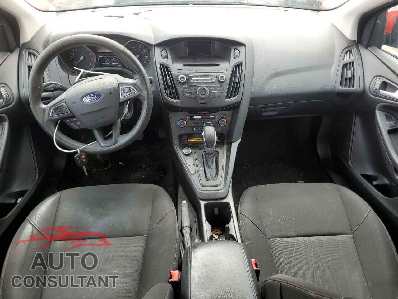 FORD FOCUS 2017 - 1FADP3FE3HL221688