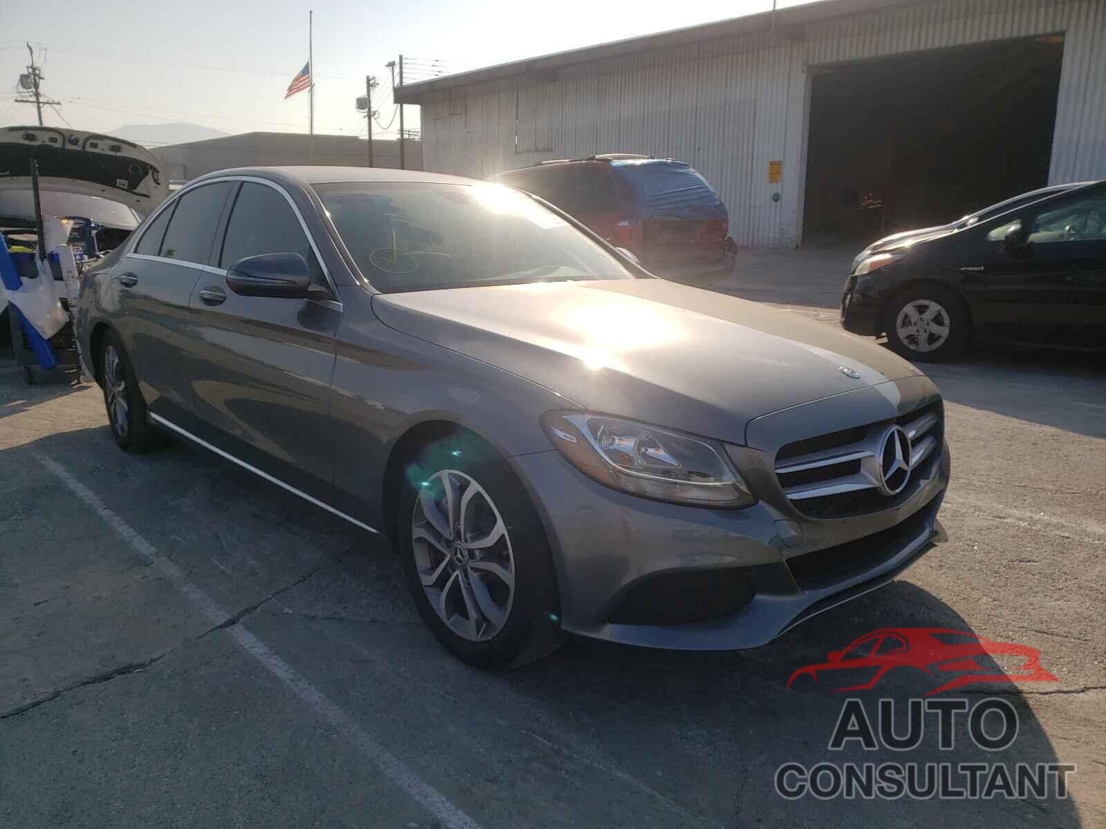 MERCEDES-BENZ C-CLASS 2017 - 55SWF4JB4HU221807