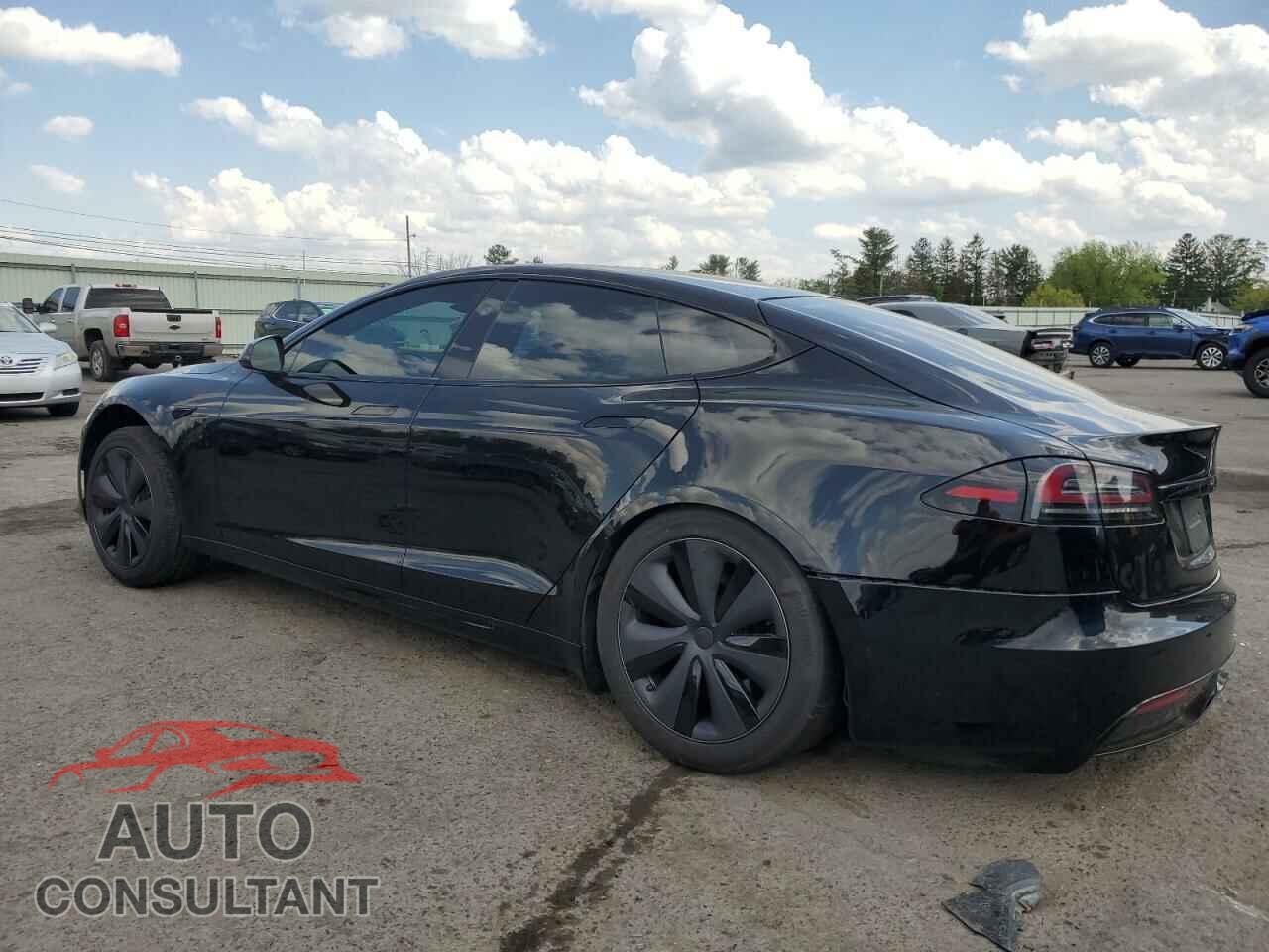 TESLA MODEL S 2024 - 5YJSA1E52RF532784