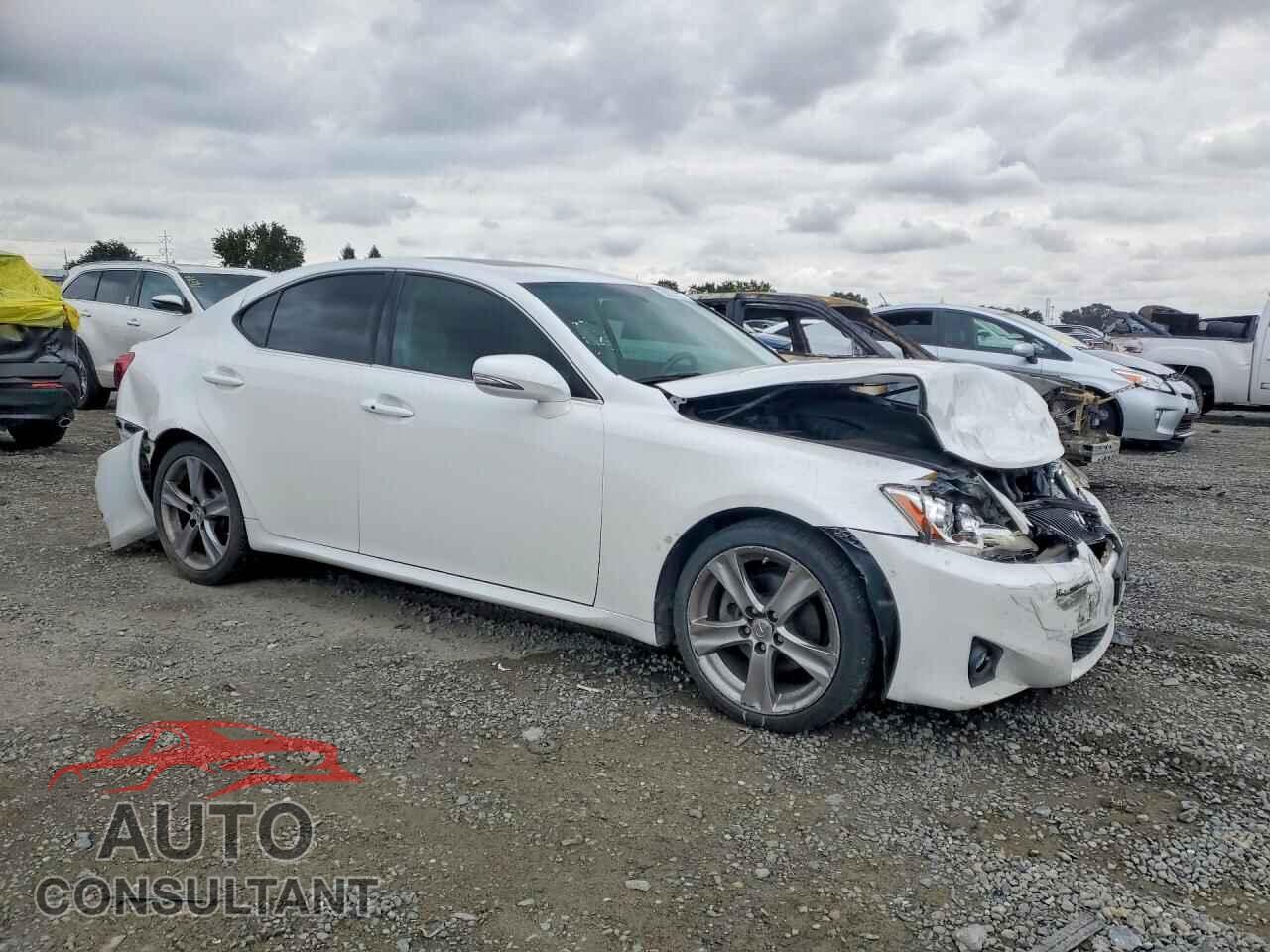 LEXUS IS 2012 - JTHBF5C27C2102369