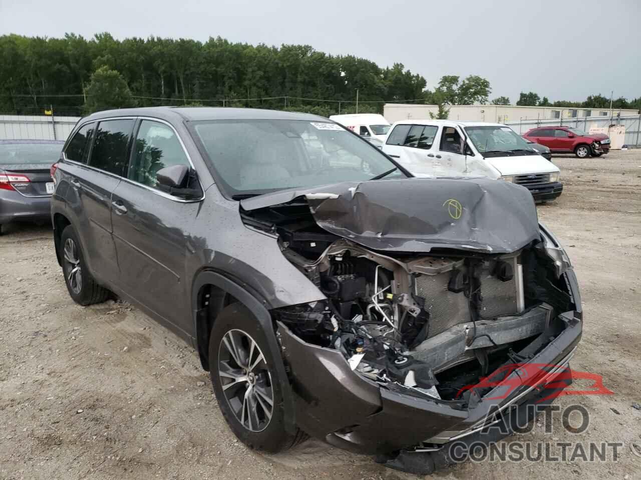 TOYOTA HIGHLANDER 2018 - 5TDBZRFH3JS843401
