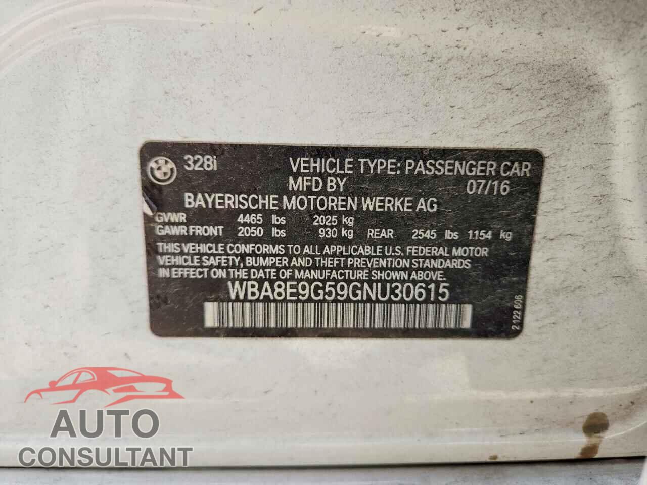 BMW 3 SERIES 2016 - WBA8E9G59GNU30615
