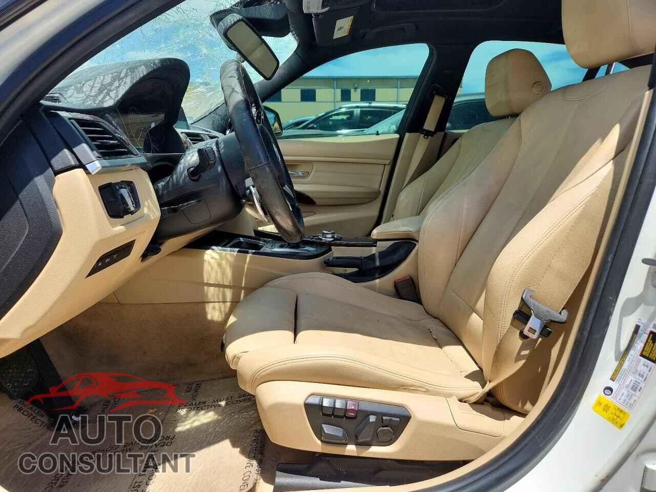 BMW 3 SERIES 2013 - WBA3A9C50DF475749