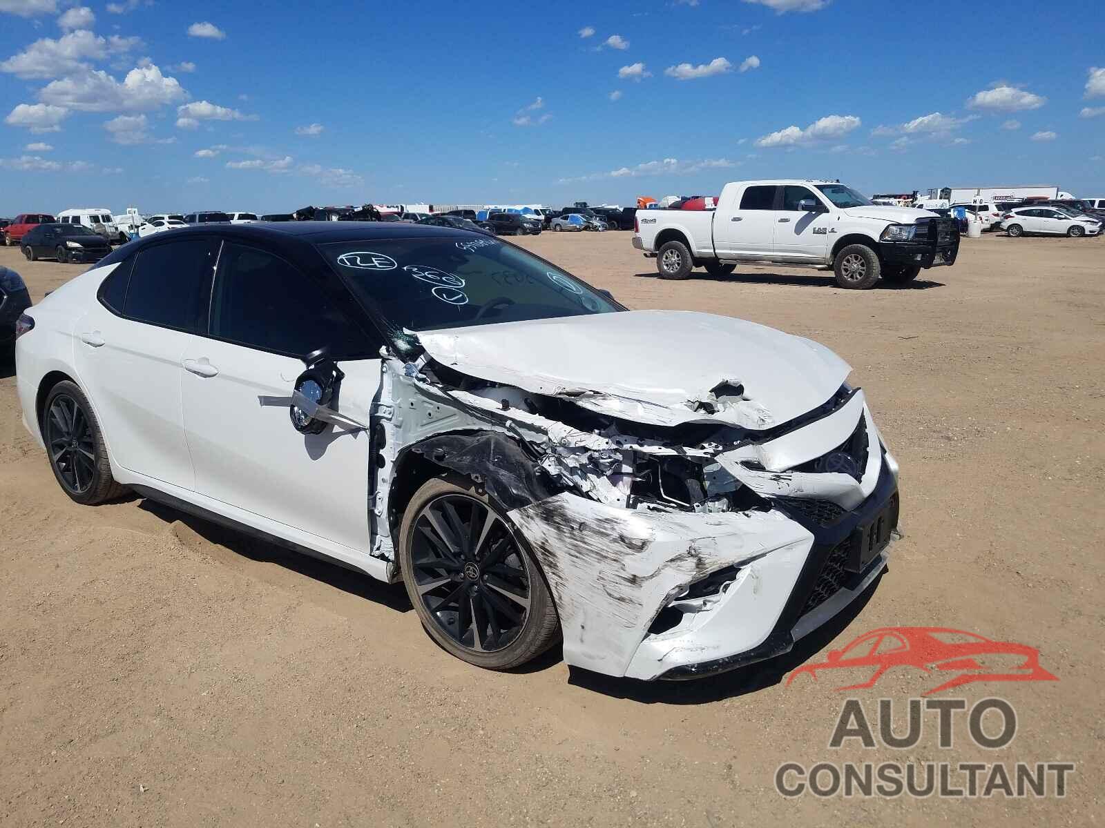 TOYOTA CAMRY 2020 - 4T1KZ1AK1LU046451