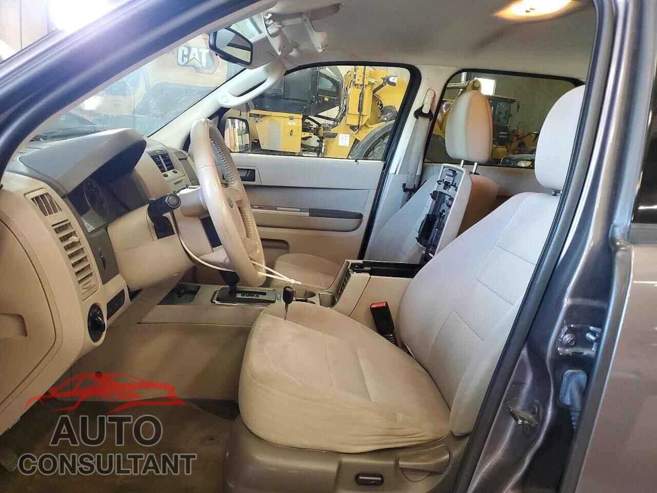 FORD ESCAPE 2011 - 1FMCU9DG2BKC54308