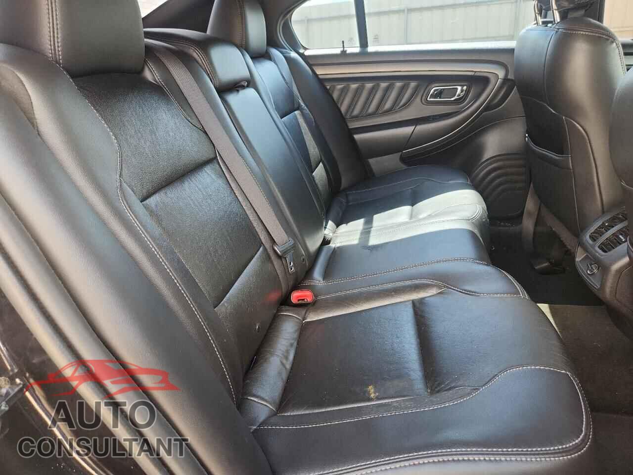 FORD TAURUS 2014 - 1FAHP2E88EG184441