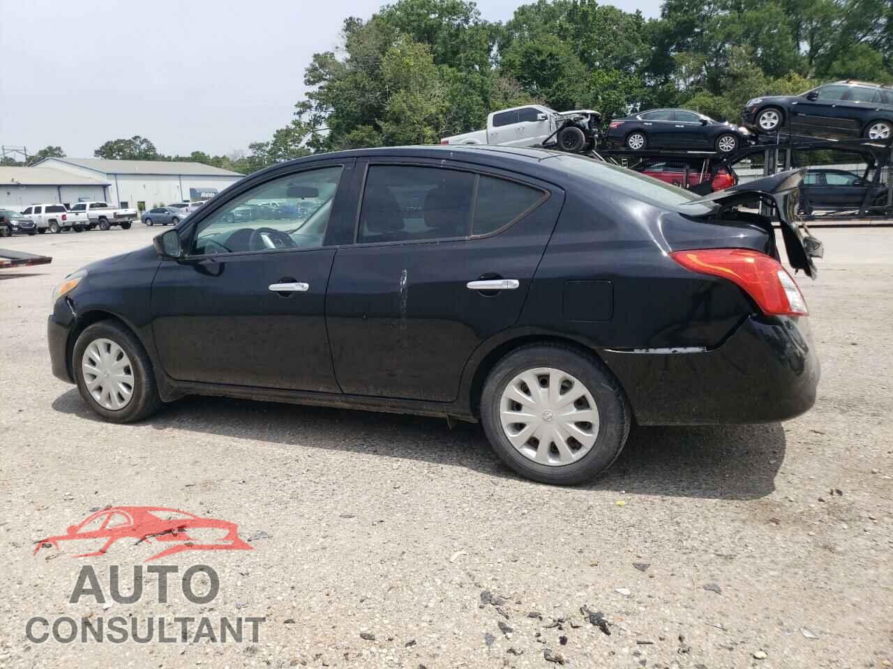 NISSAN VERSA 2017 - 3N1CN7AP1HL866763