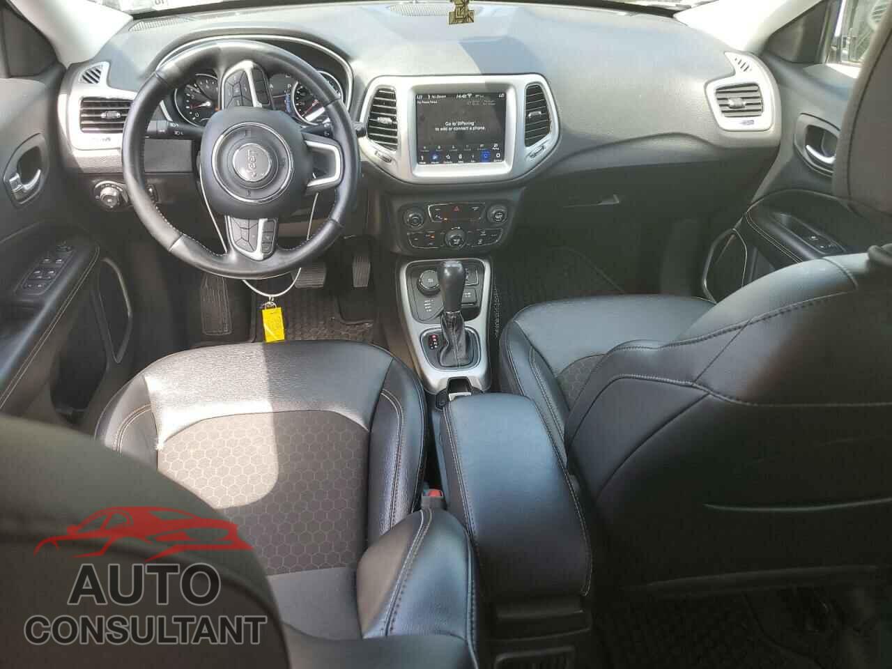 JEEP COMPASS 2020 - 3C4NJDBB0LT165336