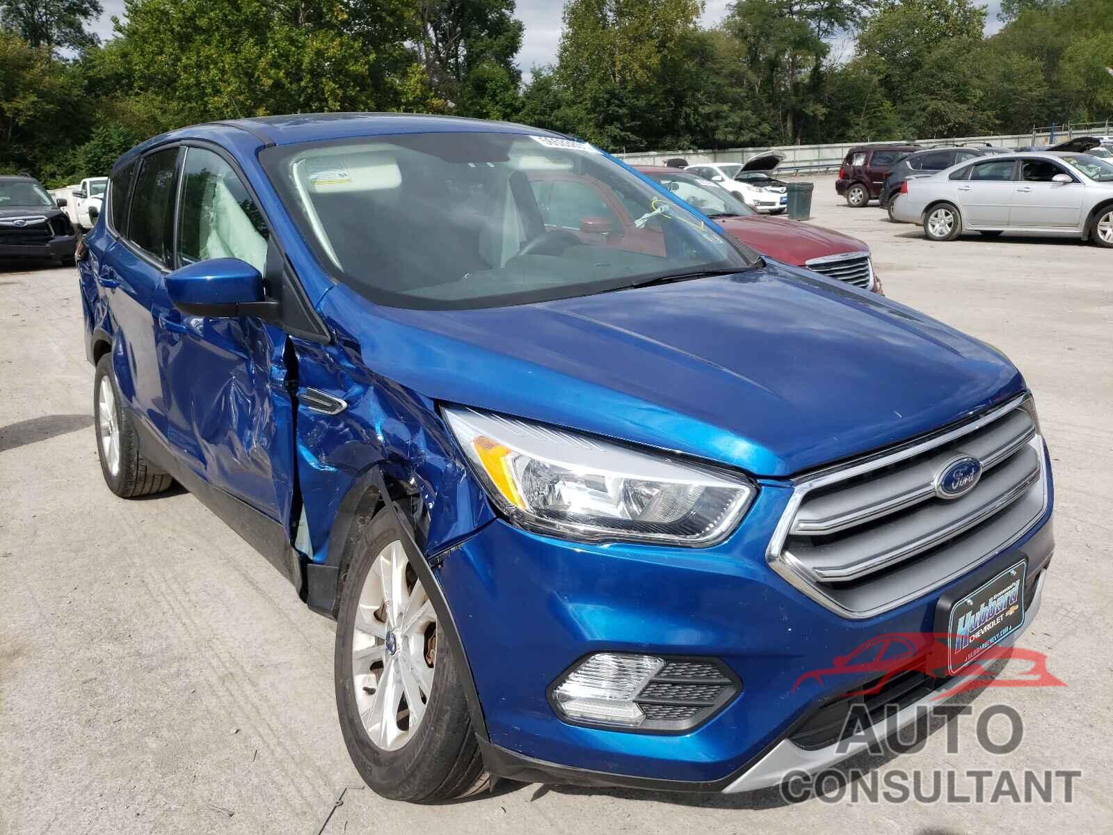 FORD ESCAPE 2017 - 1FMCU9GD1HUD71599