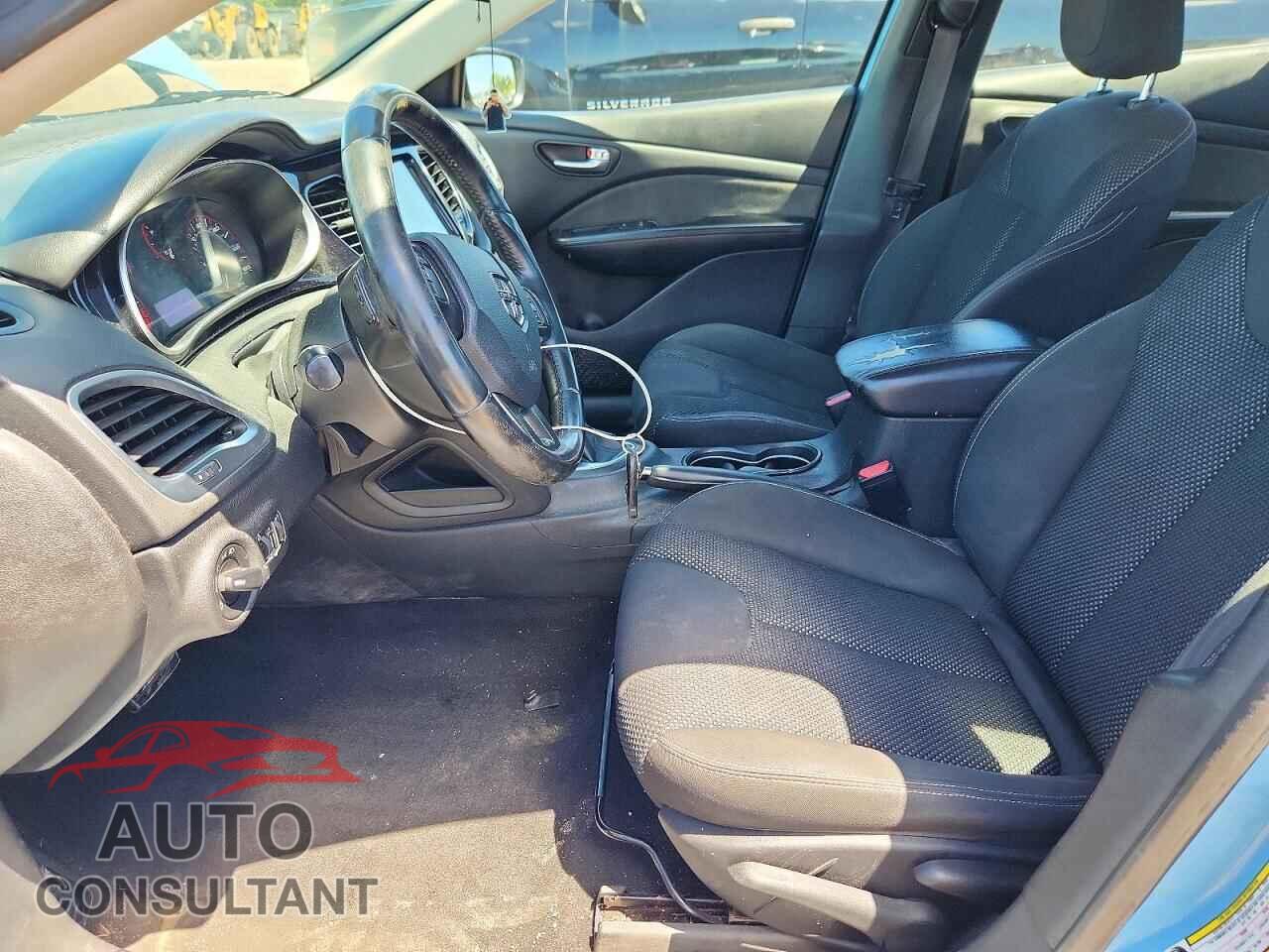 DODGE DART 2013 - 1C3CDFBA4DD211344
