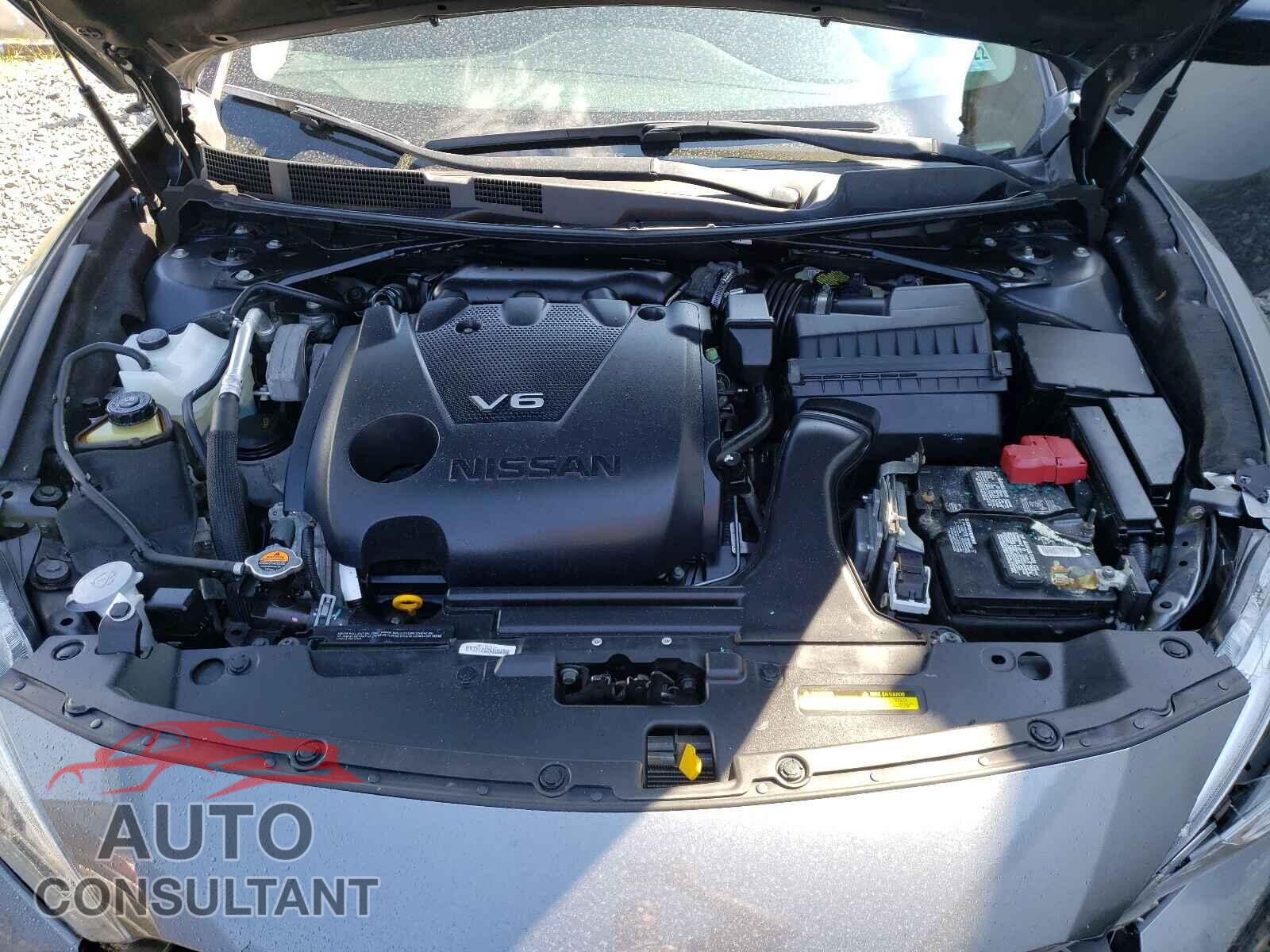 NISSAN MAXIMA 2017 - 1N4AA6AP1HC364461
