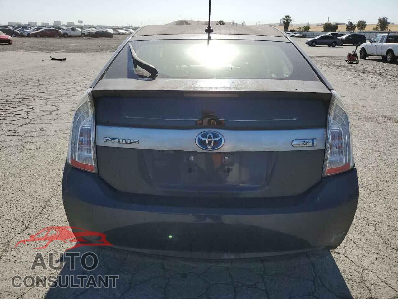 TOYOTA PRIUS 2012 - JTDKN3DP6C3002003