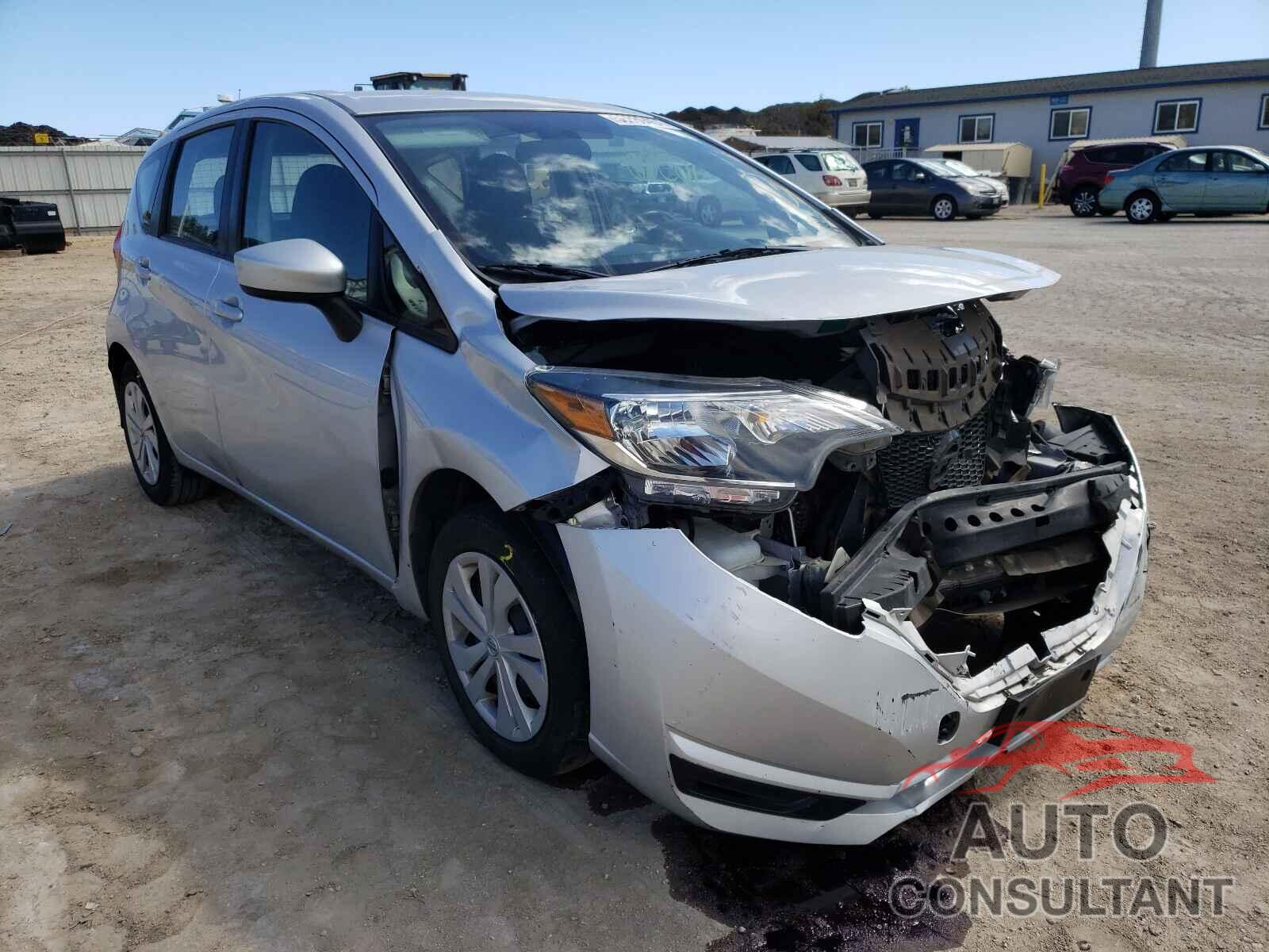 NISSAN VERSA 2018 - 3N1CE2CP2JL368268