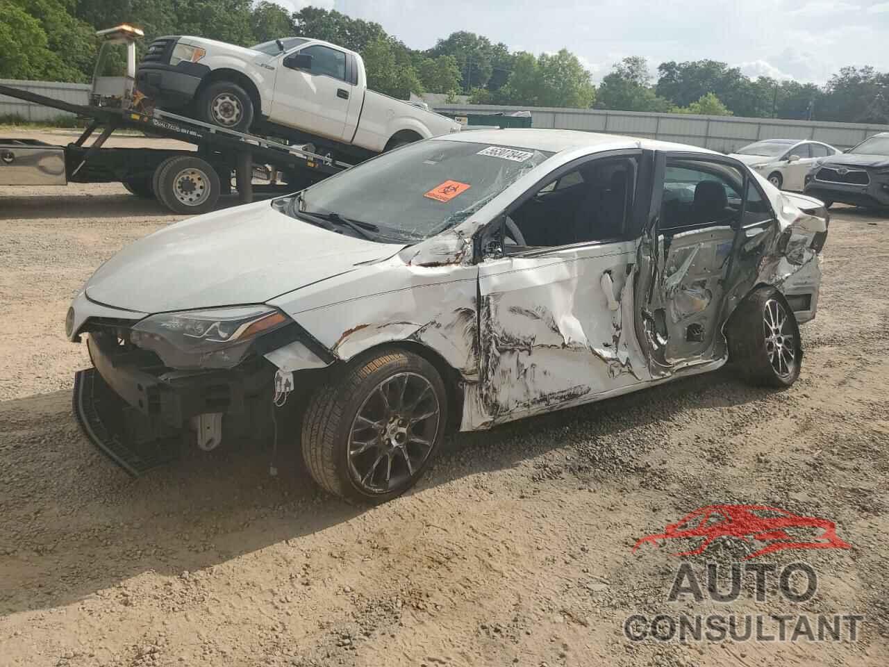 TOYOTA COROLLA 2017 - 5YFBURHE9HP621840