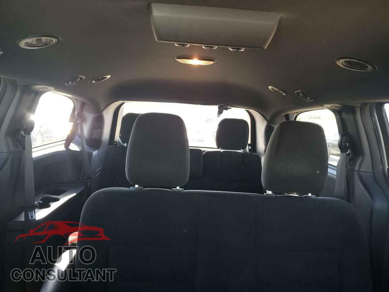 DODGE CARAVAN 2019 - 2C4RDGBG7KR623493