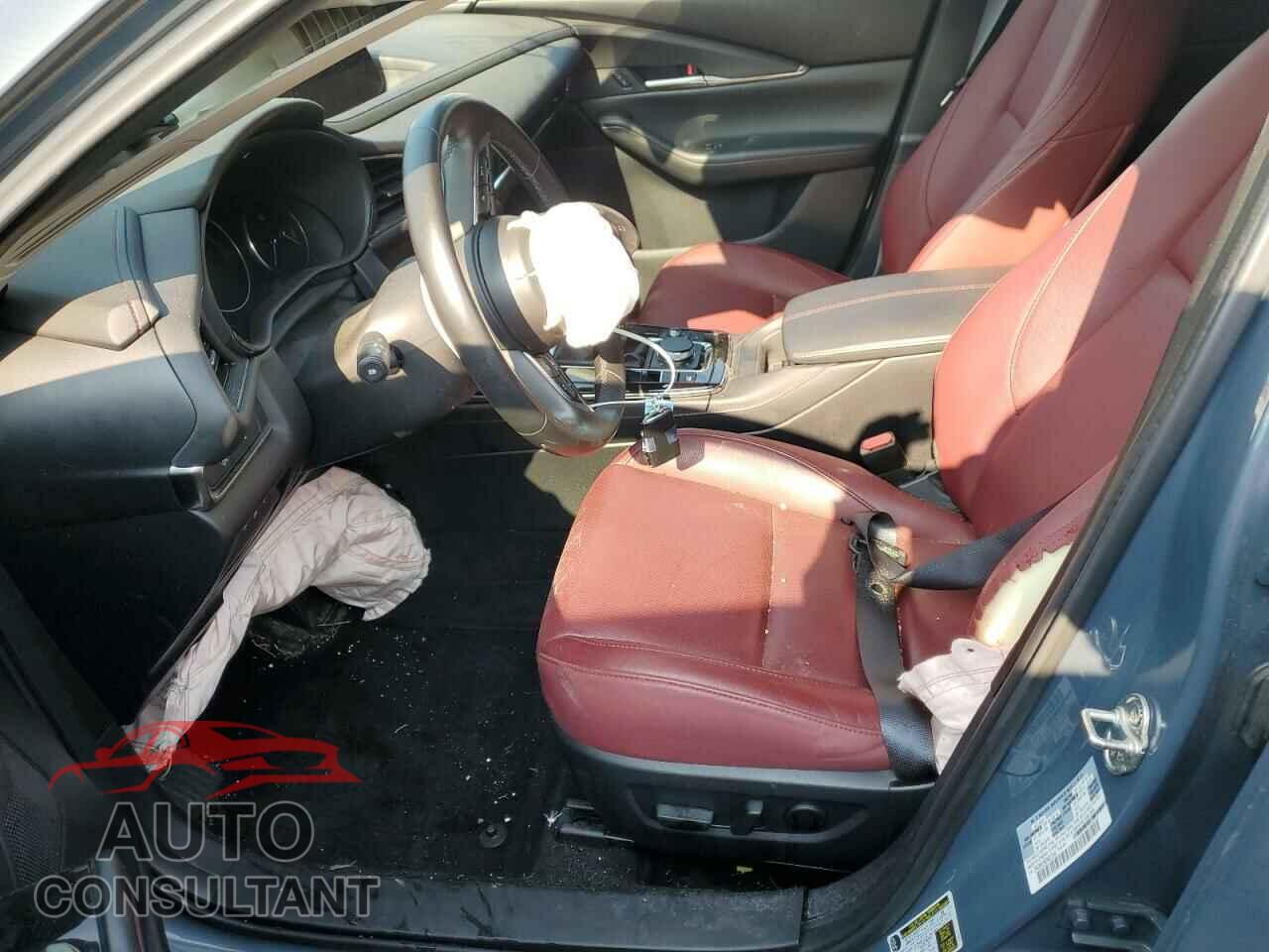 MAZDA CX30 2024 - 3MVDMBCM9RM607345