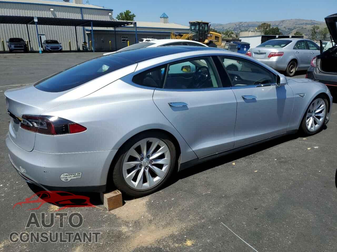 TESLA MODEL S 2012 - 5YJSA1CP6CFP01409