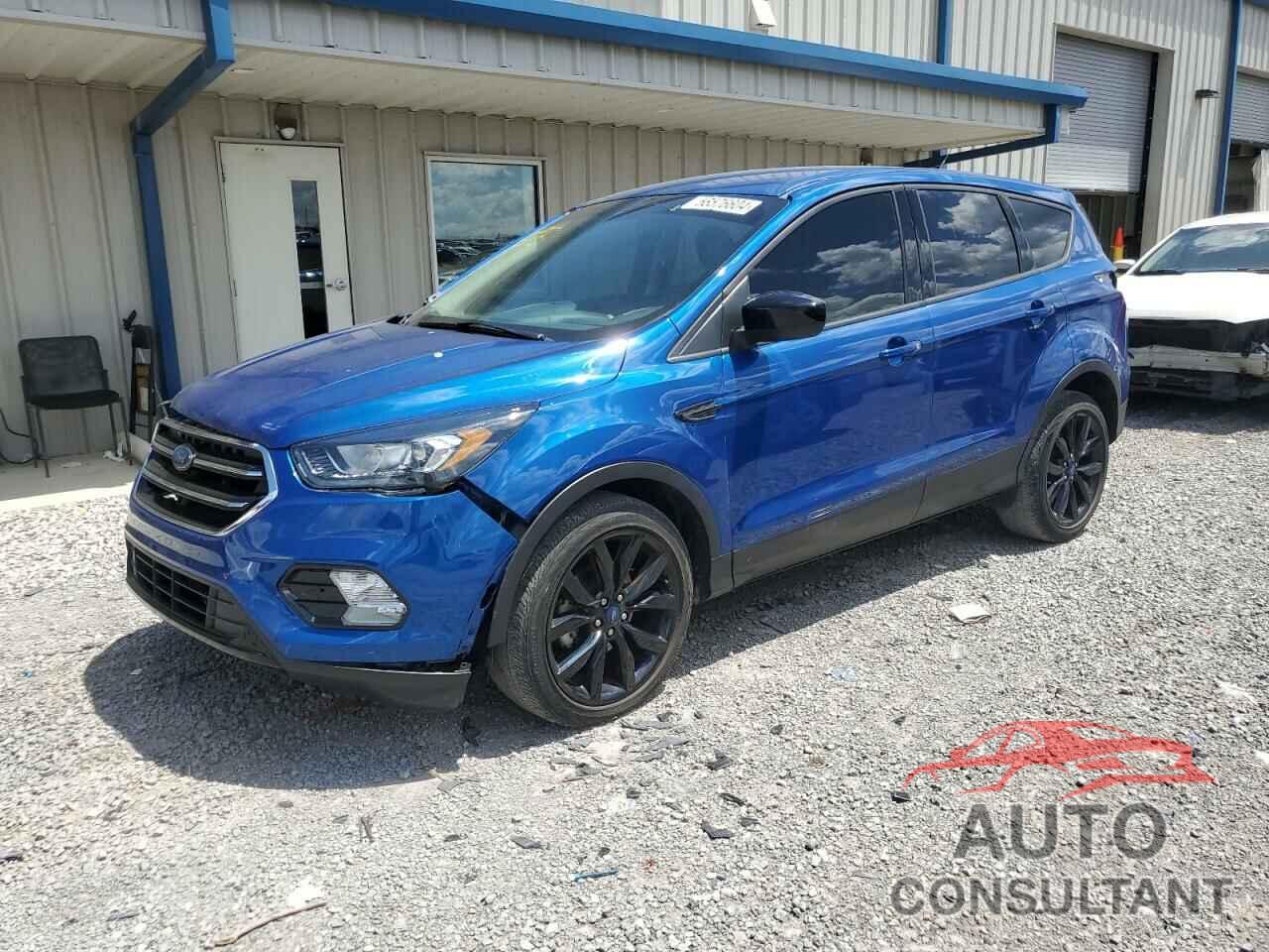 FORD ESCAPE 2018 - 1FMCU0GD8JUB08611