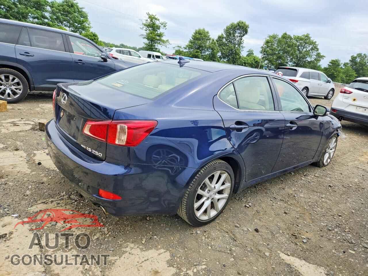 LEXUS IS 2012 - JTHCF5C26C5060313