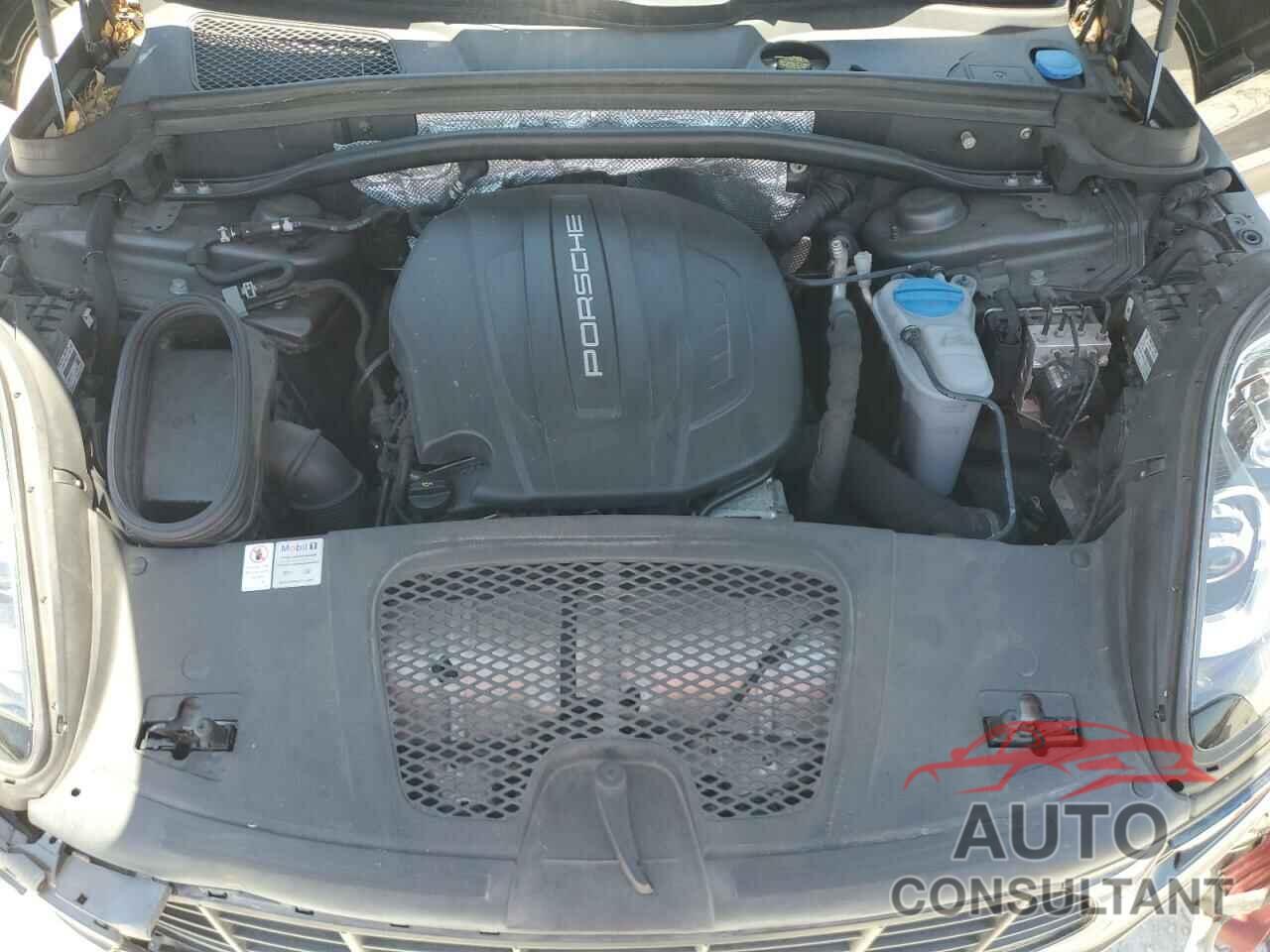 PORSCHE MACAN 2018 - WP1AA2A58JLB03320