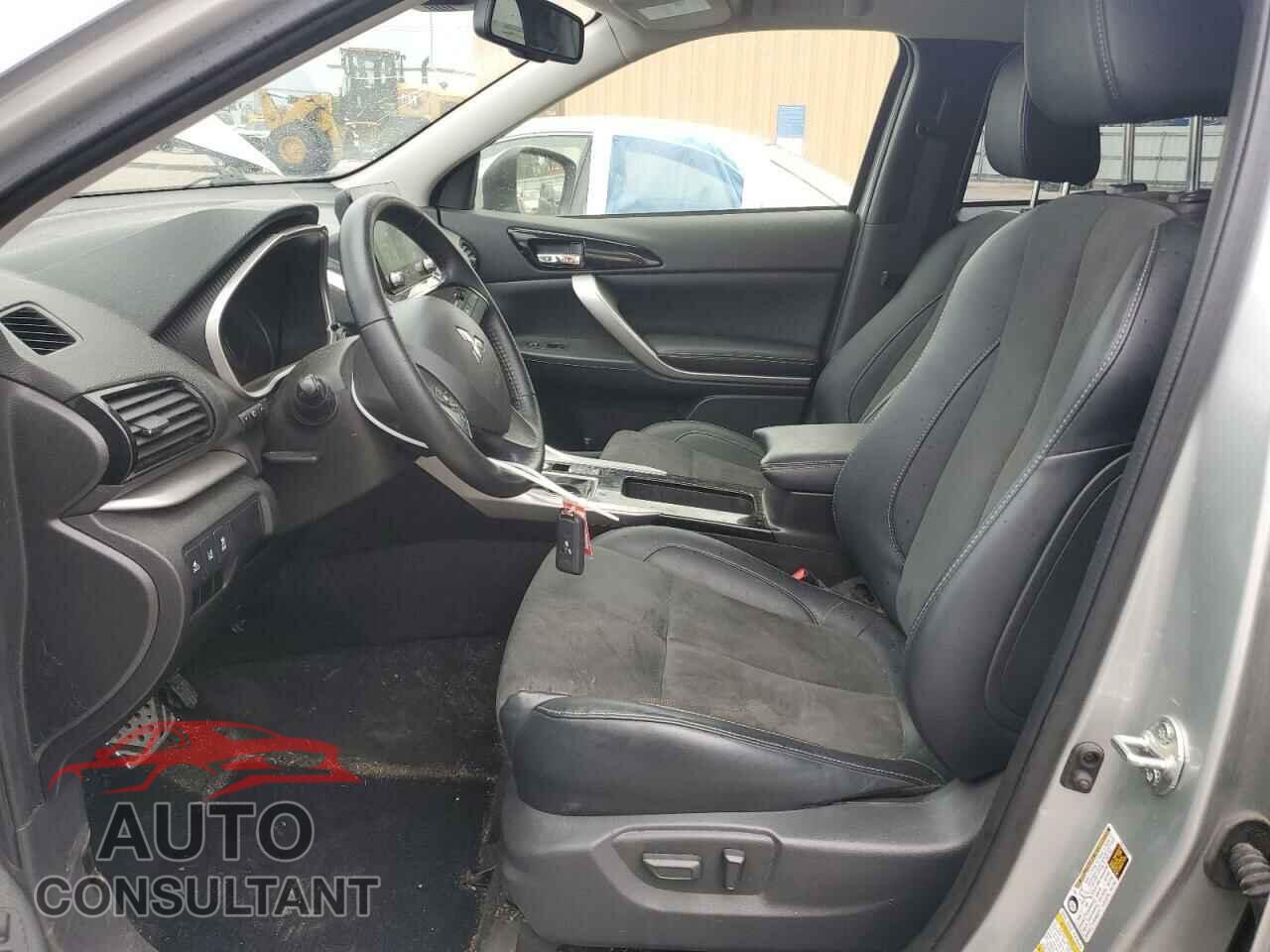 MITSUBISHI ECLIPSE 2022 - JA4ATWAA7NZ063051