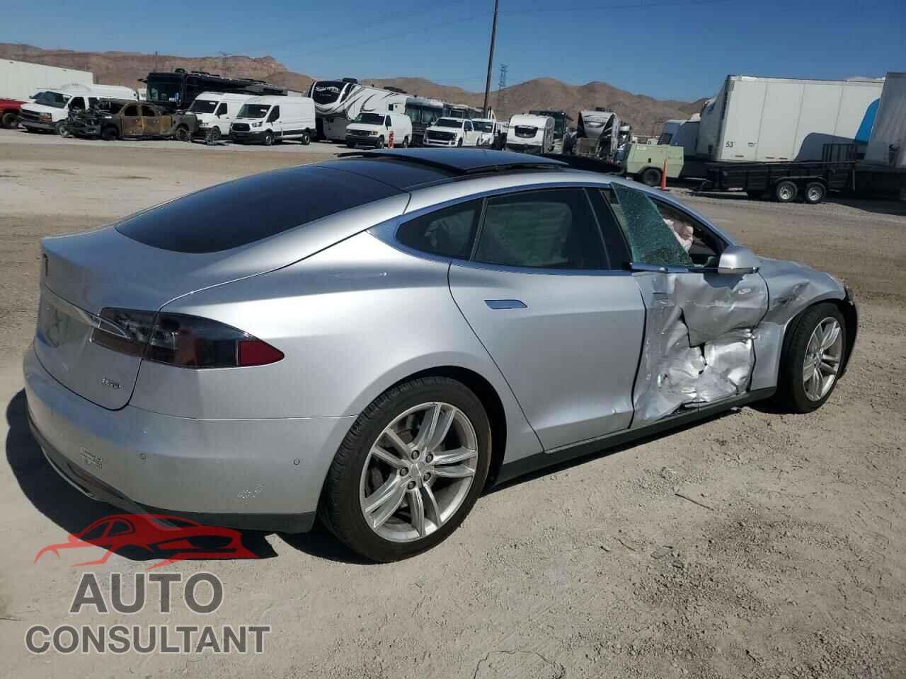 TESLA MODEL S 2015 - 5YJSA1H2XFF087174