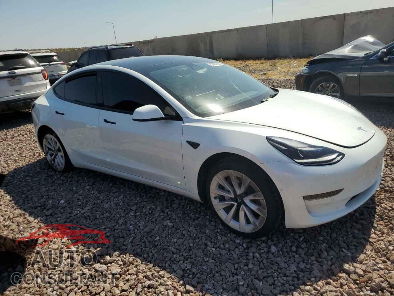 TESLA MODEL 3 2022 - 5YJ3E1EA2NF299943
