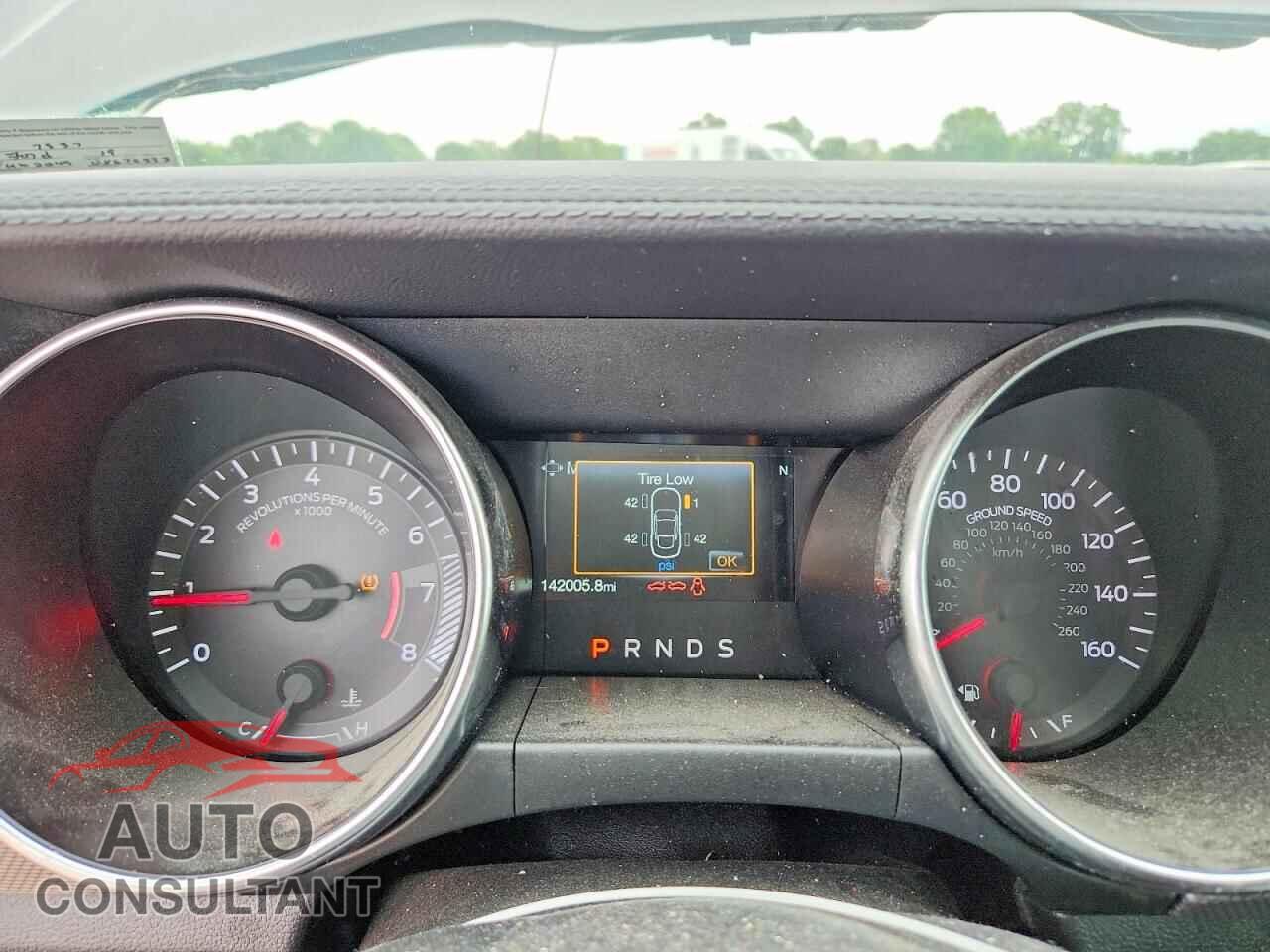 FORD MUSTANG 2019 - 1FA6P8TH7K5167537